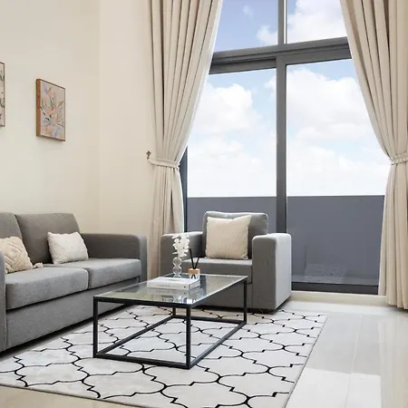 Tk Central Serviced Apartments Phnom Penh Exterior photo