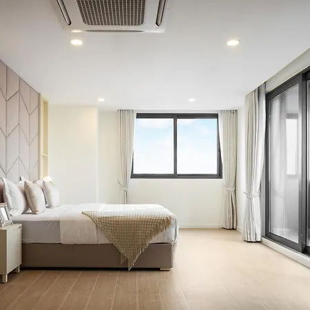 Tk Central Serviced Apartments Phnom Penh Exterior photo