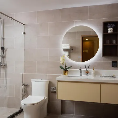 Tk Central Serviced Apartments Phnom Penh Exterior photo
